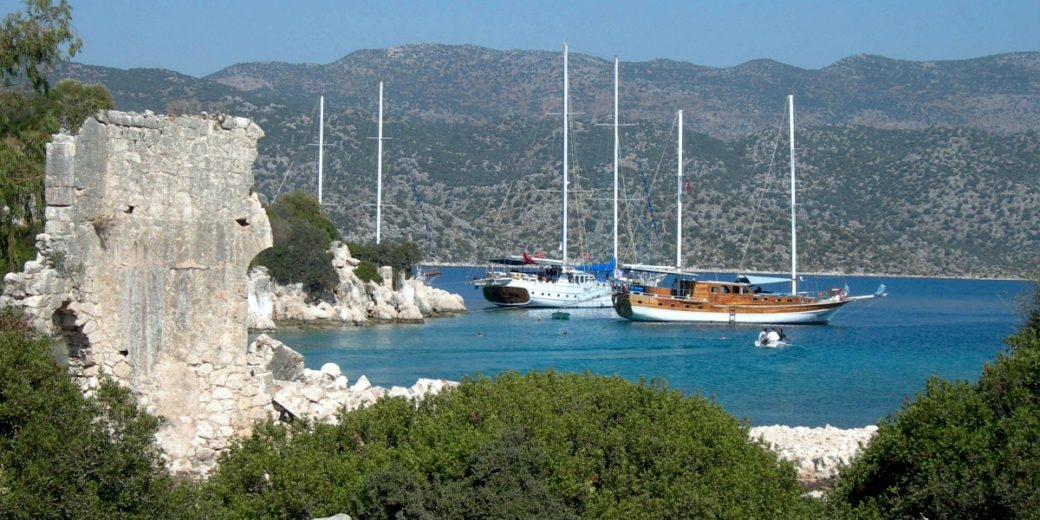 Private Gulet Charter Gulet Crew on Board - Gulet Charter Official Website Blue Cruise